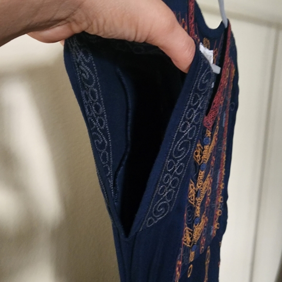 Biya - Picture 3 of 7